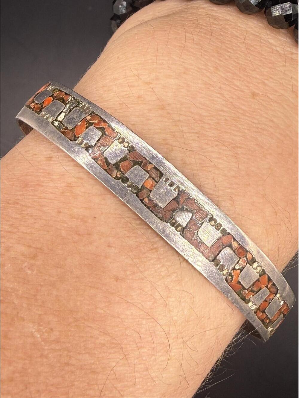 Signed Vintage Sterling Silver Coral Inlay Southwestern Cuff Bracelet - Picture 8 of 8